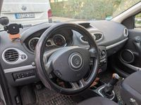 Gebraucht Renault Clio II Dynamique 75 PS (55 kW) 2008 Silber Limousine