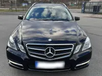 Second-hand Mercedes E200 Avantgarde 184 CP (135 kW) 2011 Negru Break