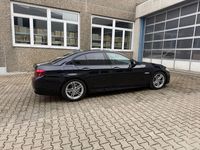 Gebraucht BMW 550 Performance 449 PS (330 kW) 2015 Schwarz Limousine