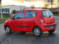Gebraucht Hyundai i10 Classic 67 PS (49 kW) 2009 Rot Kleinwagen