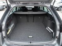 Neu Skoda Octavia Selection 150 PS (110 kW) 2025 Grau Kombi