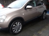 gebraucht Nissan Qashqai Benzina 2,0 141ps Automatik(XTRONIC CVT)