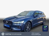 Używany Volvo V60 Ultimate 455 KM (334 kW) 2022 Niebieski Kombi