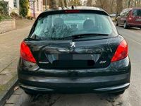 Gebraucht Peugeot 207 55 PS (40 kW) 2009 Schwarz Limousine