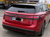 Gebraucht VW ID.7 Pro 210 kW (286 PS) 2025 Rot Kombi