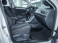 Gebraucht VW T-Roc Life 150 PS (110 kW) 2023 Grau SUV