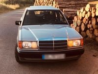 Gebraucht Mercedes 190 118 PS (86 kW) 1990 Grau Limousine