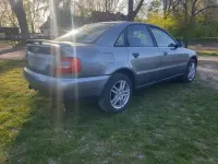 Usata Audi A4 97 CV (71 kW) 1996 Argento Berlina