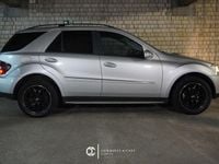 Gebraucht Mercedes ML320 224 PS (164 kW) 2006 Silber SUV