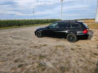 Gebraucht BMW 320 163 PS (119 kW) 2007 Schwarz Kombi