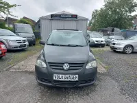Gebraucht VW Fox 54 PS (39 kW) 2006 Schwarz Kleinwagen