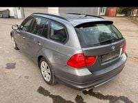 Second-hand BMW 318 143 CP (105 kW) 2012 Gri Break