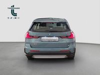 Usado BMW iX1 230 kW (313 HP) 2023 Verde SUV