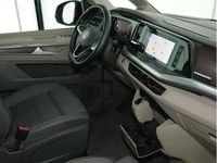 Second-hand VW Multivan Style 150 CP (110 kW) 2024 Gri Monovolum