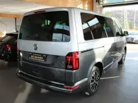 Używany VW Multivan Generation Six 204 KM (150 kW) 2022 Szary Minivan