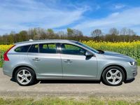 gebraucht Volvo V60 D4 annähernd Vollausstattung!