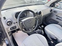 Gebraucht Ford Fusion 101 PS (74 kW) 2004 Schwarz Kleinwagen