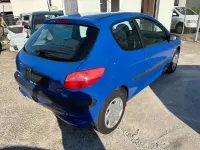 Używany Peugeot 206 60 KM (44 kW) 2000 Niebieski Sedan/Limuzyna