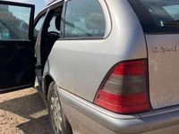 Gebraucht Mercedes C240 Elegance 170 PS (125 kW) 1998 Silber Kombi