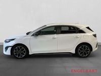 Neu Kia Ceed GT-Line 140 PS (102 kW) 2025 Deluxe white metallic Kleinwagen