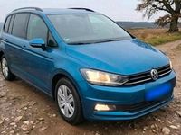Gebraucht VW Touran Trendline 114 PS (83 kW) 2016 Blau Van / Kleinbus