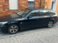 Gebraucht BMW 520 165 PS (121 kW) 2007 Schwarz Kombi