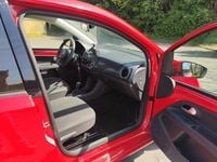 Second-hand VW e-up! 61 kW (83 CP) 2021 Roșu Hatchback