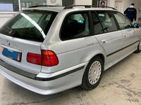 Gebraucht BMW 523 170 PS (125 kW) 1999 Silber Kombi