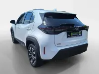 Gebraucht Toyota Yaris Cross 116 PS (85 kW) 2024 Weiß SUV