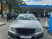 Gebraucht Mercedes E200 Avantgarde 184 PS (135 kW) 2012 Grau Limousine