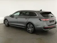 Neu VW Passat R-line 193 PS (141 kW) 2026 Diabasgrau metallic Kombi