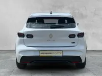 Neu Renault Clio V Evolution 158 PS (116 kW) 2026 Weiß Limousine