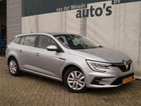 Gebraucht Renault Mégane IV Equilibre 140 PS (102 kW) 2023 Grau Kombi