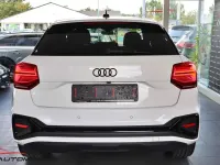 Gebraucht Audi Q2 S-Line 150 PS (110 kW) 2022 Weiß SUV