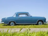 Gebraucht Mercedes 220 116 PS (85 kW) 1960 Blau Coupé