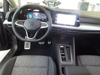 gebraucht VW Golf VIII Variant Life 2,0 l TDI SCR 110 kW (150 PS)