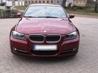 Gebraucht BMW 320 170 PS (125 kW) 2011 Rot Limousine