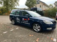Gebraucht Skoda Octavia 140 PS (102 kW) 2012 Blau Kombi