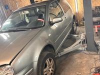 Gebraucht VW Golf IV 75 PS (55 kW) 2003 Grau Kleinwagen