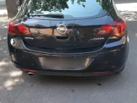 Gebraucht Opel Astra 140 PS (102 kW) 2010 Schwarz Kleinwagen