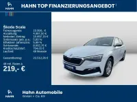 Gebraucht Skoda Scala Style 150 PS (110 kW) 2023 Moonweiss metallic Kleinwagen