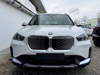 Neu BMW iX1 Performance 230 kW (313 PS) 2025 Weiß SUV