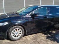 Gebraucht Ford Mondeo Titanium 160 PS (117 kW) 2017 Schwarz Kombi