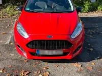 Gebraucht Ford Fiesta Sport 140 PS (102 kW) 2015 Rot Kleinwagen