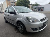 Gebraucht Ford Fiesta Fun X 80 PS (58 kW) 2007 Silber Kleinwagen