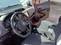 Gebraucht Toyota Yaris 72 PS (52 kW) 2019 Rot Limousine
