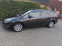 Gebraucht Opel Astra Exklusiv 140 PS (102 kW) 2015 Schwarz Kombi
