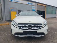 gebraucht Mercedes GLA180 AMG LED Panorama Navi AHK Alu 19 Key