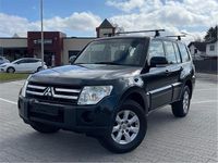 Gebraucht Mitsubishi Pajero 200 PS (147 kW) 2009 Grün SUV