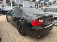 Gebraucht BMW 320 Advantage 170 PS (125 kW) 2007 Schwarz Limousine